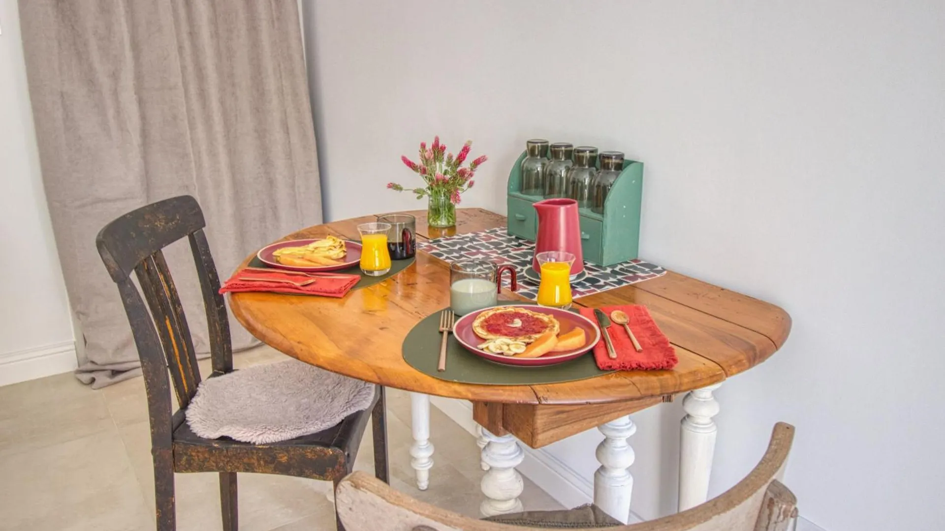 L Oree Du Bois Saussenac Bed & Breakfast